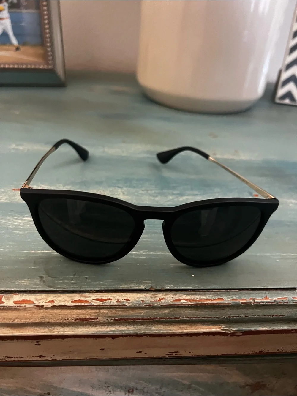 Blenders Sunglasses - Black/Gold